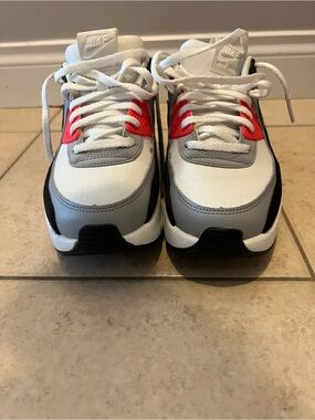 Nike Air Max 90 Platform Sneakers
